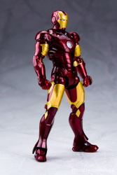 The Avengers (S.H. Figuarts) - Page 4 JtyfaFaT