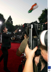 Колин Фаррелл (Colin Farrell) premiera "Miami Vice" in LA, 20.07.2006 "Rexfeatures" (112xHQ) KuqWmg1D